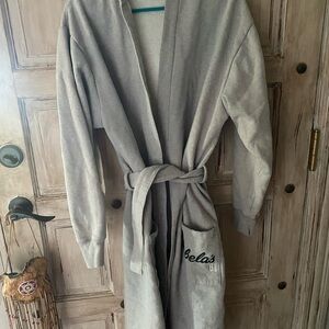 Gray Cabelas Belted Robe with Embroidered Pocket